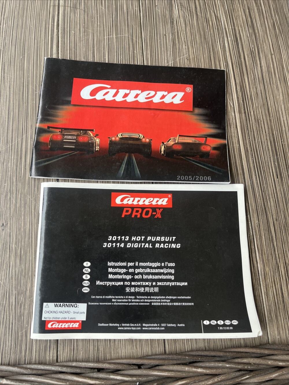 CARRERA 2005 CARRERA SLOT CARS DEALER CATOLOGUE GOOD SHAPE